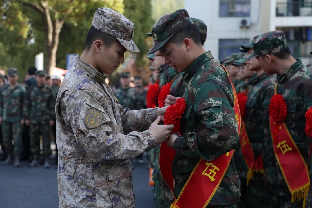 浙江建设职业技术学院军士风采2