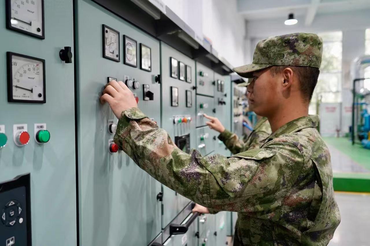 滨州职业学院军士风采1