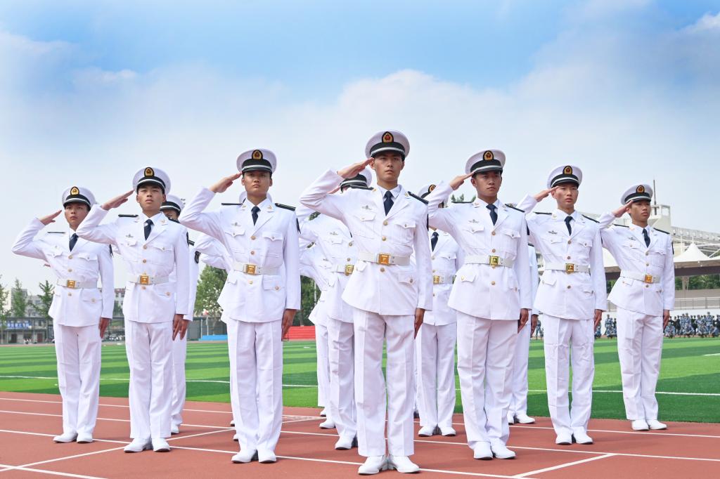 泰山职业技术学院军士风采2