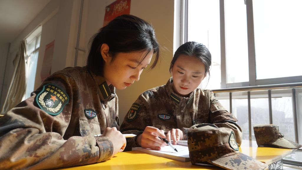 泰山职业技术学院军士风采3