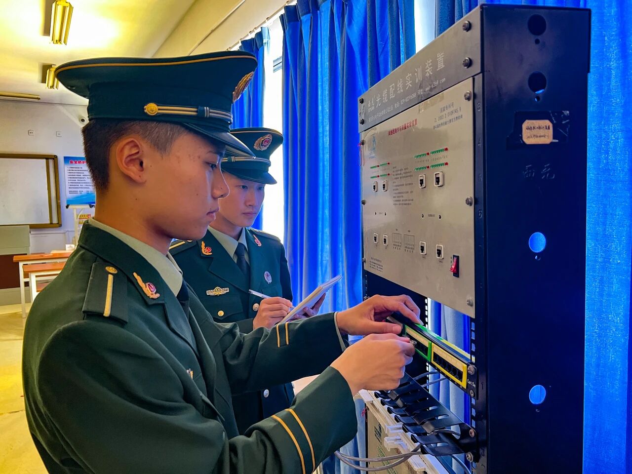 威海职业学院军士风采4