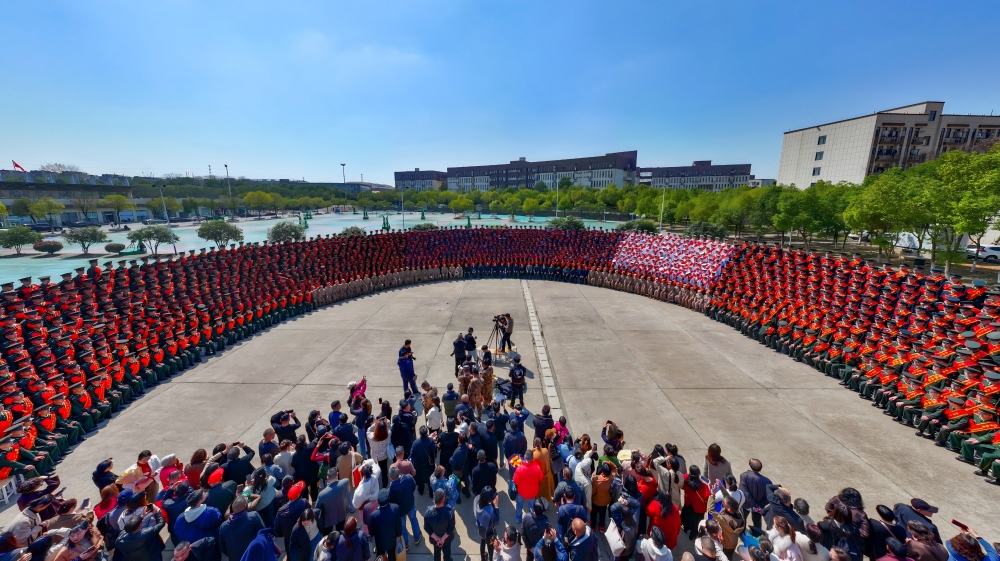 武昌职业学院军士风采1