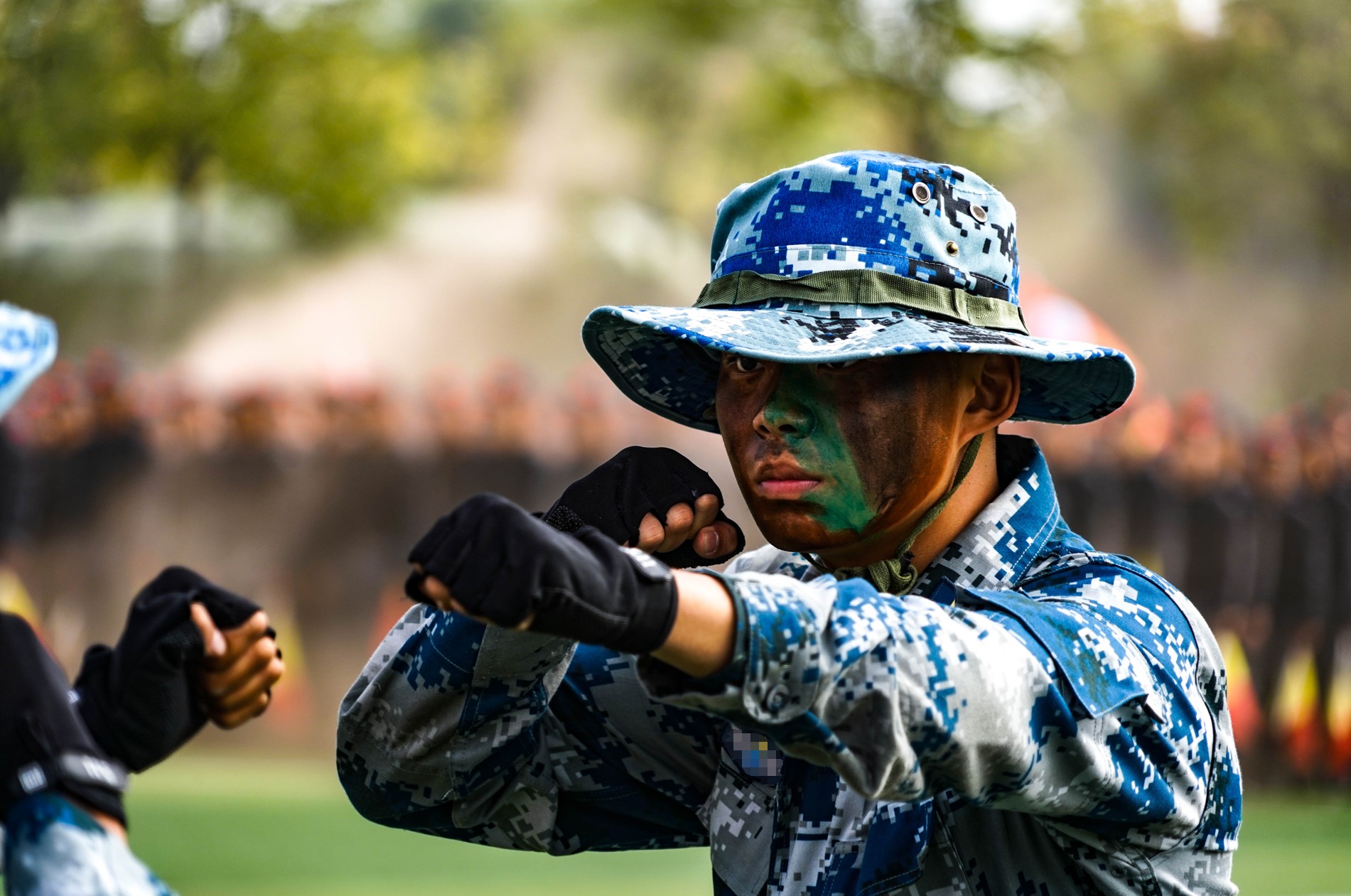 武昌职业学院军士风采2