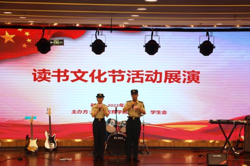 湖南汽车工程职业大学军士风采2