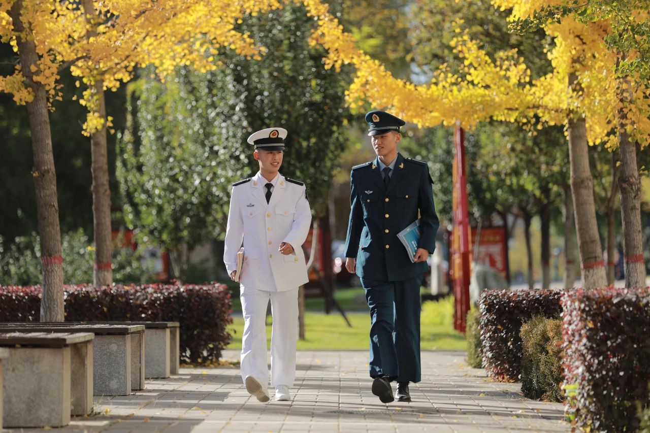 延安职业技术学院军士风采1