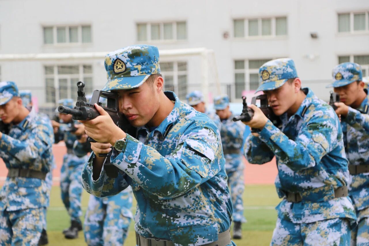 延安职业技术学院军士风采2