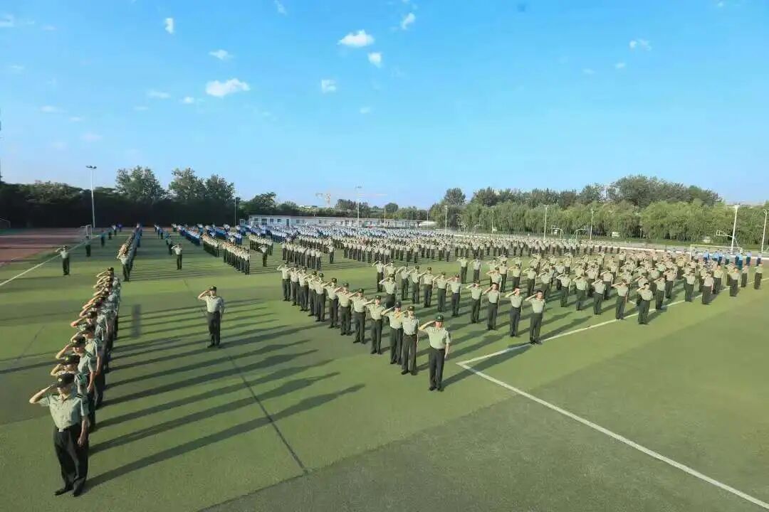 西安航空职业技术学院军士风采1