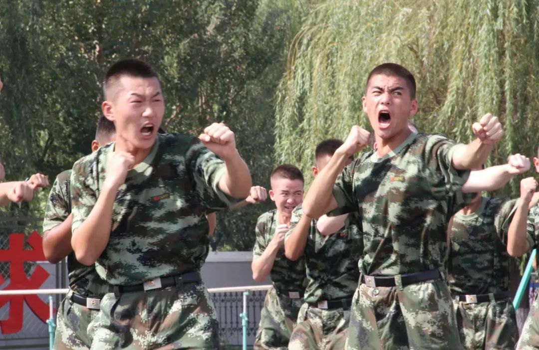 辽宁省交通高等专科学校军士风采1