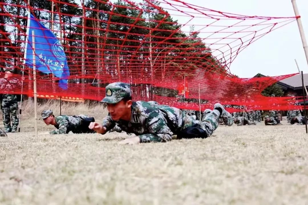 长春职业技术大学军士风采1